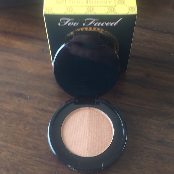 ☀️Too Faced Sun Bunny Bronzer - Picture 4 of 4